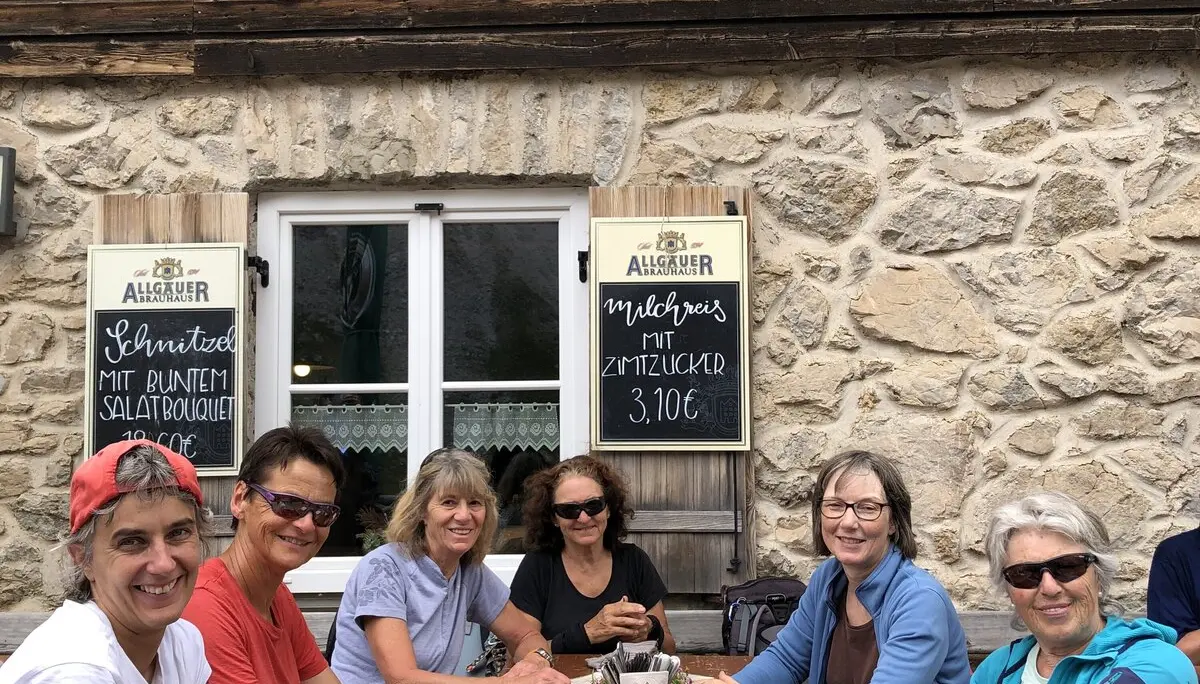 Einkehrschwung an der Landsberger Hütte  | © Dagmar Franz