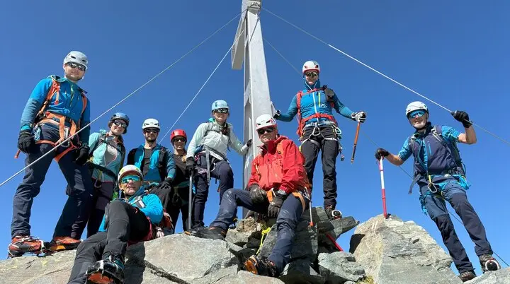 Hochtourenkurs Gipfelbild | © Matthias Hill