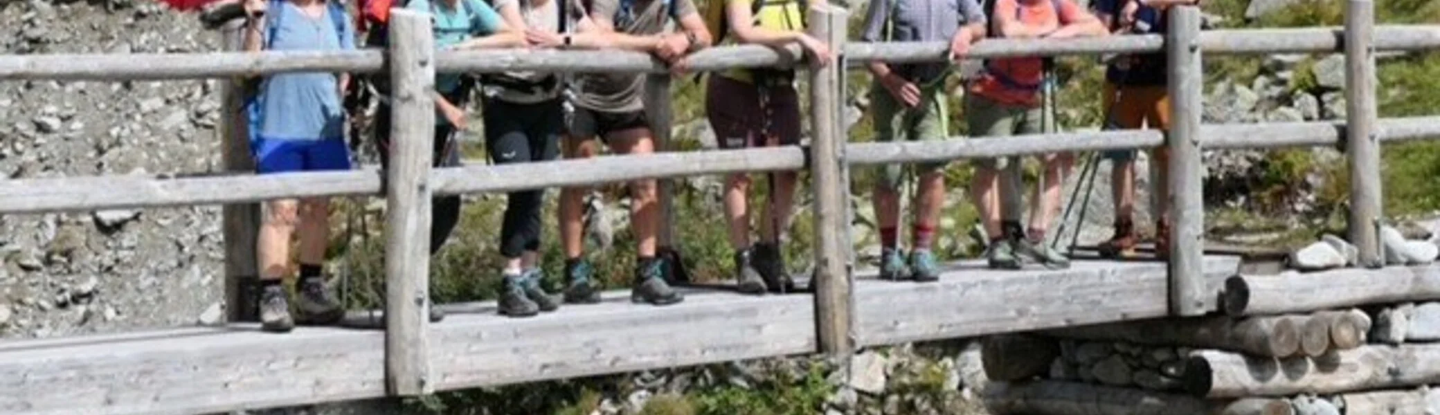 Tourengruppe bei Sonnenschein | © Matthias Hill 