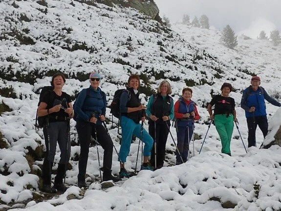 Gruppenbild im Schnee | © Christiane Dreissig