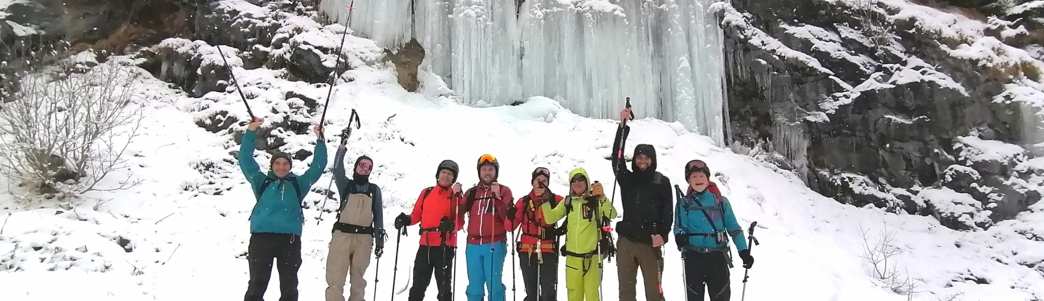 Gemeinsame Skitour bei den Ausbildungstagen für Skitourengeher | © Thomas Daufratshofer 