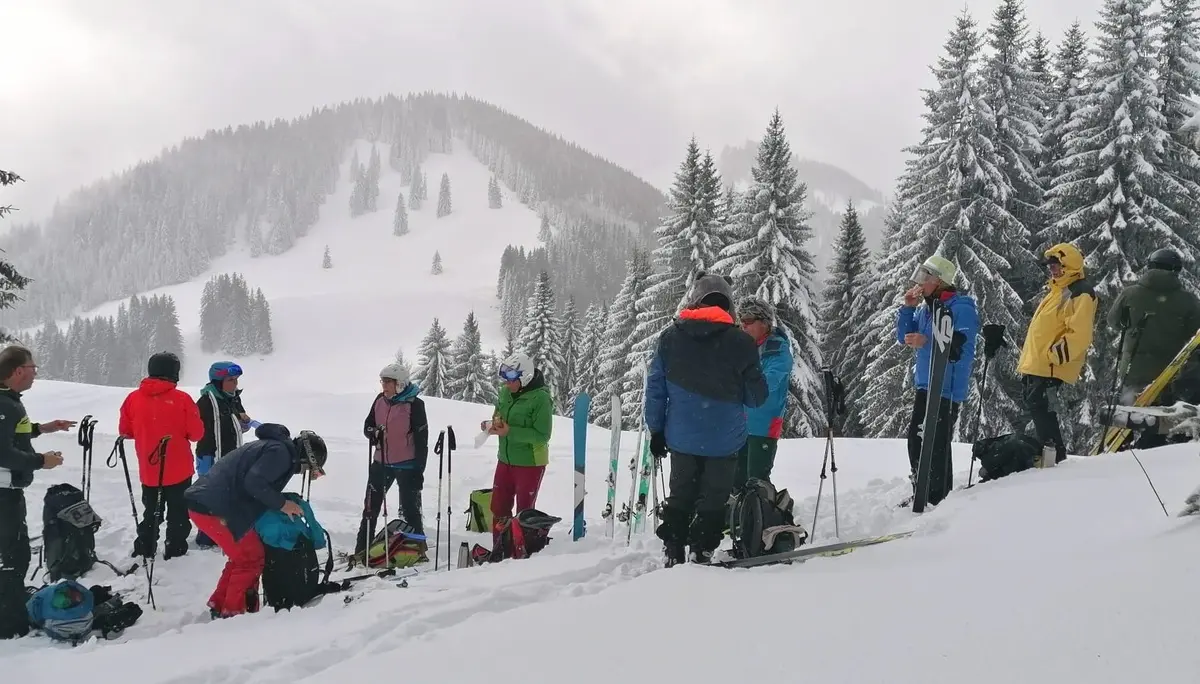 Gipfelbrotzeit am Ofterschwanger Horn  | © DAV Allgäu-Immenstadt