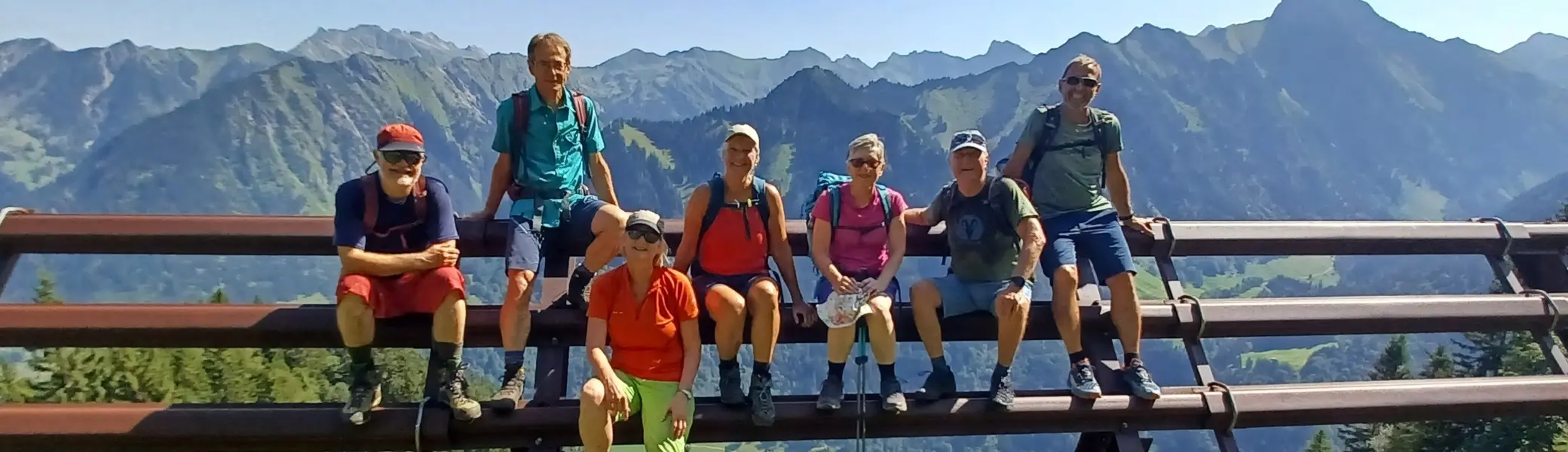 Gruppenbild vor Bergpanorama  | © DAV Allgäu Immenstadt 